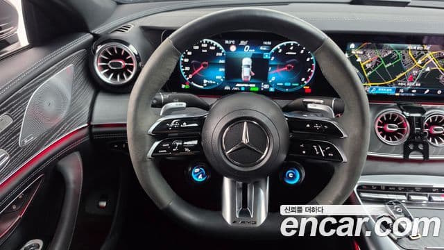 Mercedes-Benz AMG GT 2023 — Photo 13/37
