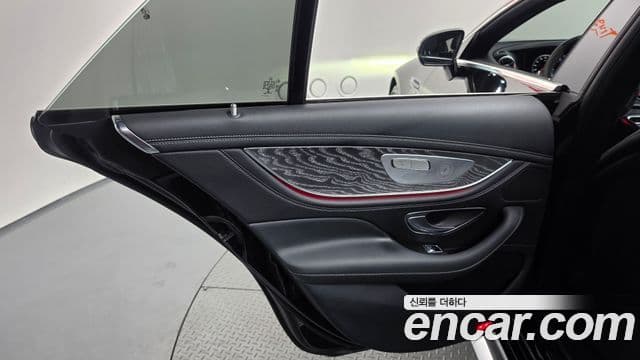 Mercedes-Benz AMG GT 2023 — Photo 7/37