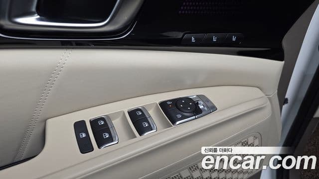 Kia Carnival 2024 — Фото 12/20