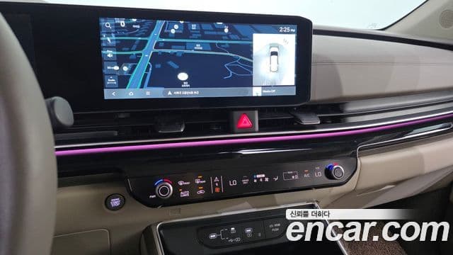 Kia Carnival 2024 — Фото 16/20