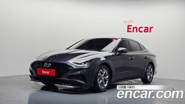 Hyundai Sonata Hybrid 2022 — Photo 11/30