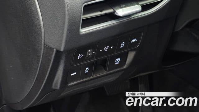 Hyundai Sonata Hybrid 2022 — Photo 29/30