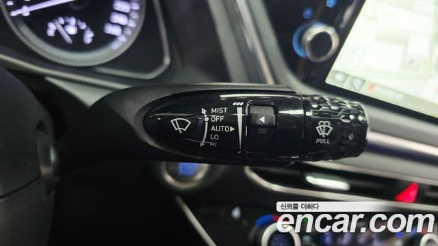 Hyundai Sonata Hybrid 2022 — Photo 14/30
