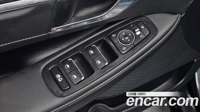 Hyundai Sonata Hybrid 2022 — Photo 10/30