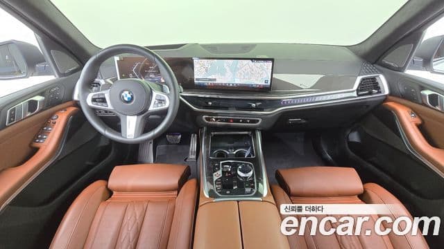 BMW X7 2026 — Photo 15/34