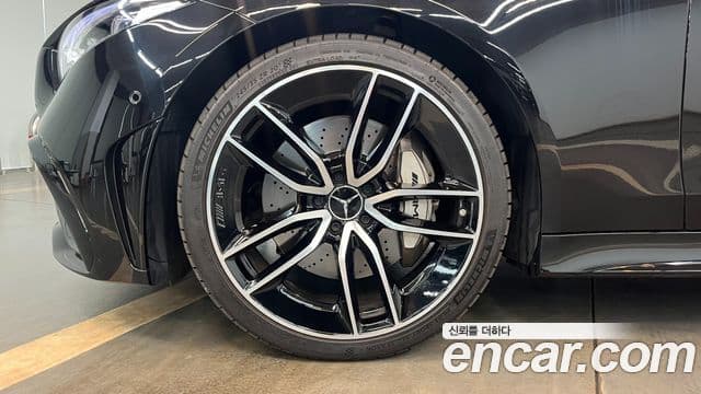 Mercedes-Benz CLS-Class 2023 — Photo 11/20