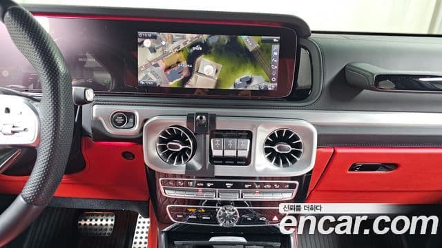 Mercedes-Benz G-Class 2021 — Photo 12/30