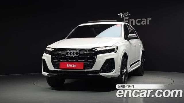 Audi Q7 2025 — ფოტო 15/20