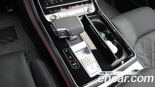 Audi Q7 2025 — ფოტო 20/20