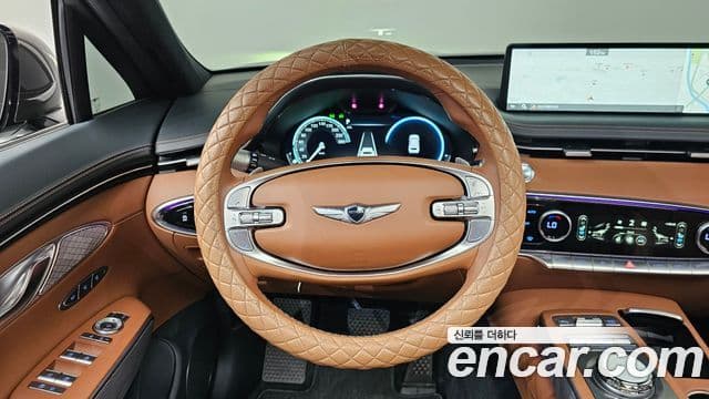 Genesis GV70 2023 — ფოტო 37/38