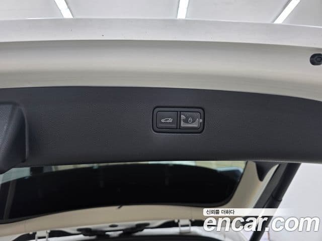 Genesis GV80 2022 — Photo 18/20