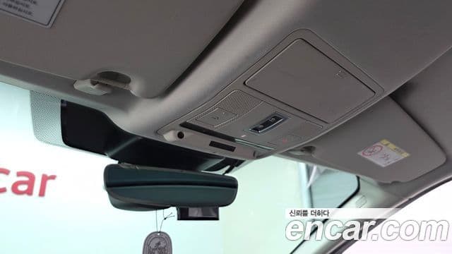 Land Rover Discovery Sport 2020 — Photo 29/30