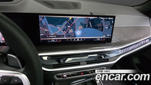 BMW X7 2025 — Photo 25/34