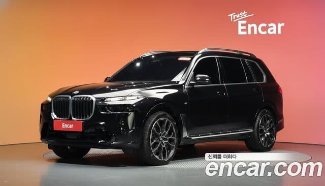 BMW X7 2025 — Photo 5/34
