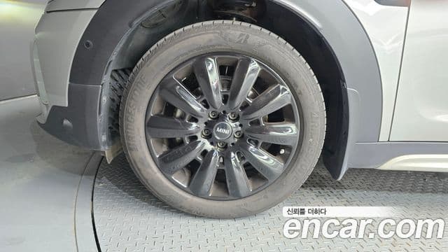 Mini Cooper Countryman 2024 — ფოტო 7/20