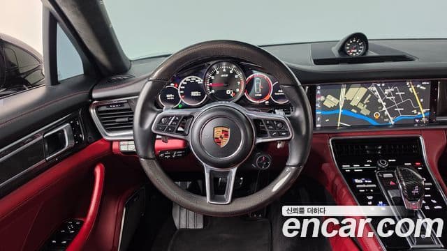 Porsche Panamera 2020 — Photo 9/39