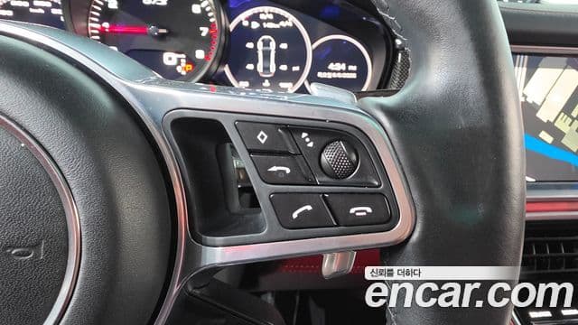 Porsche Panamera 2020 — Photo 30/39