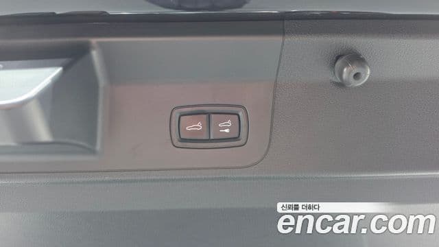 Porsche Panamera 2020 — Photo 23/39