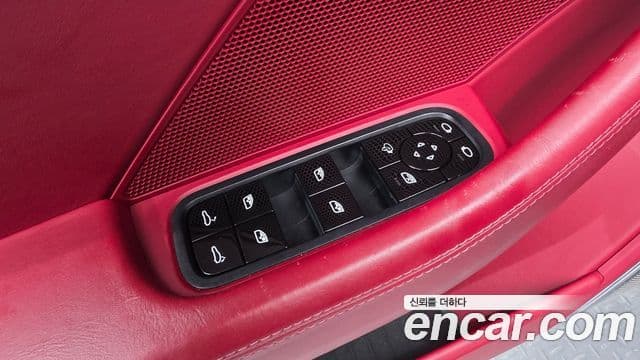 Porsche Panamera 2020 — Photo 19/39