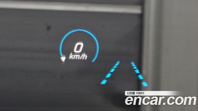 Mercedes-Benz AMG GT 2022 — Photo 13/30