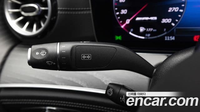 Mercedes-Benz AMG GT 2025 — Photo 12/19