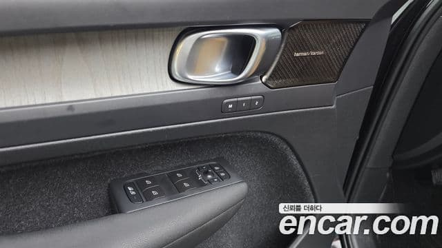 Volvo XC40 2020 — Фото 20/20