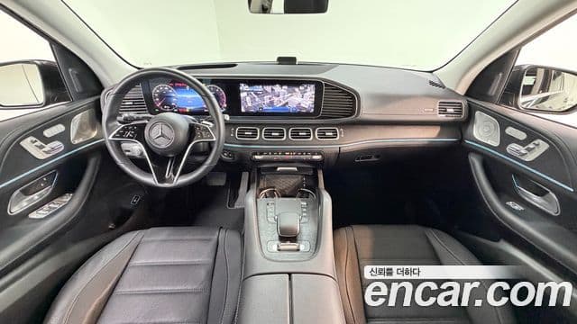 Mercedes-Benz GLE-Class 2025 — Photo 1/20