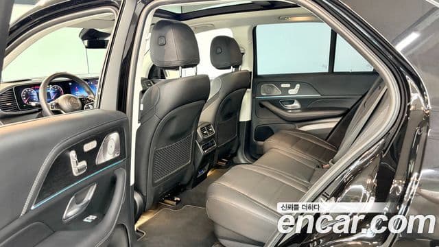 Mercedes-Benz GLE-Class 2025 — Photo 3/20