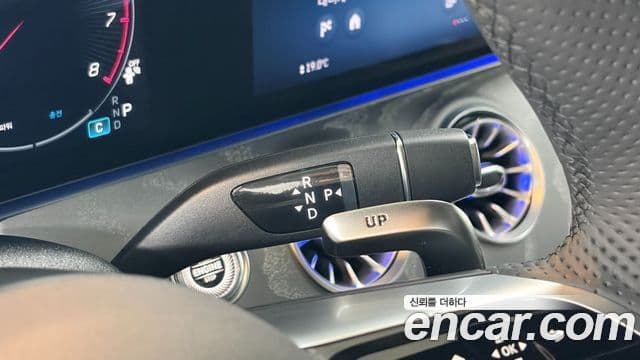 Mercedes-Benz AMG GT 2025 — Photo 4/20
