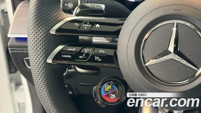 Mercedes-Benz AMG GT 2025 — Photo 20/20