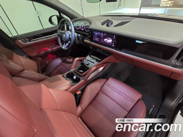 Porsche Cayenne 2025 — Photo 20/20