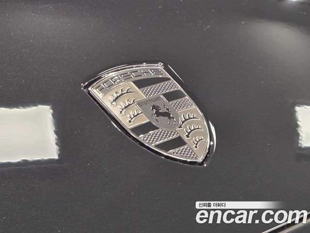 Porsche Cayenne 2025 — Photo 15/20
