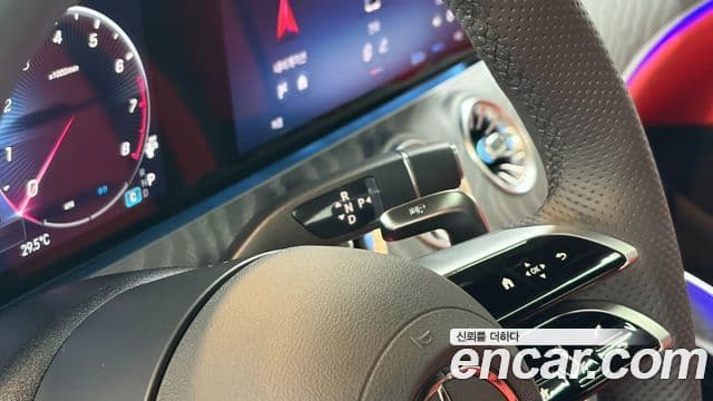 Mercedes-Benz AMG GT 2025 — Photo 16/20