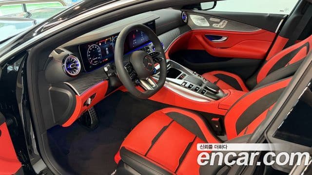 Mercedes-Benz AMG GT 2025 — Photo 6/20