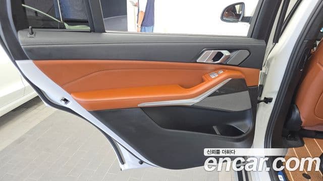 BMW X7 2025 — Photo 5/36