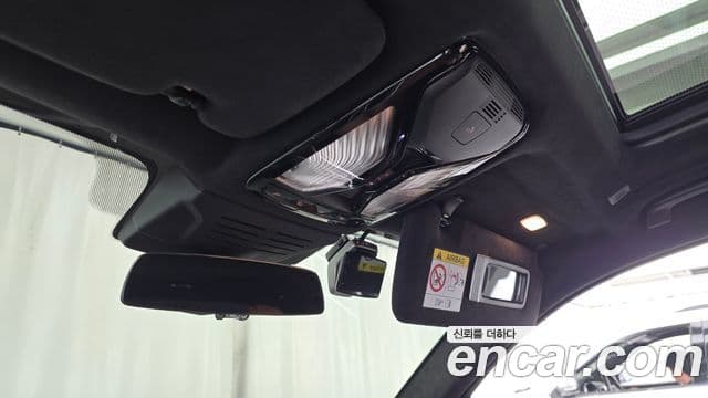 BMW X7 2025 — Photo 24/36