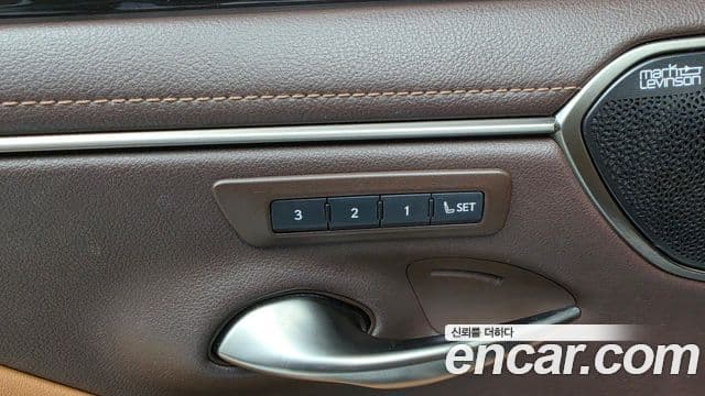 Lexus ES300h 2021 — Şəkil 23/41