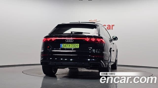 Audi Q8 2025 — ფოტო 9/38