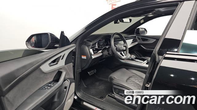 Audi Q8 2025 — ფოტო 8/38