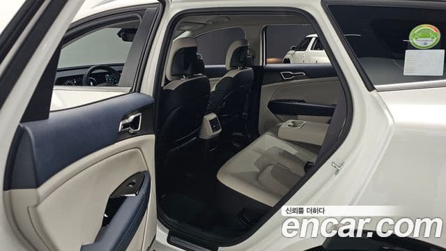 Kia Sportage 2022 — Фото 11/20