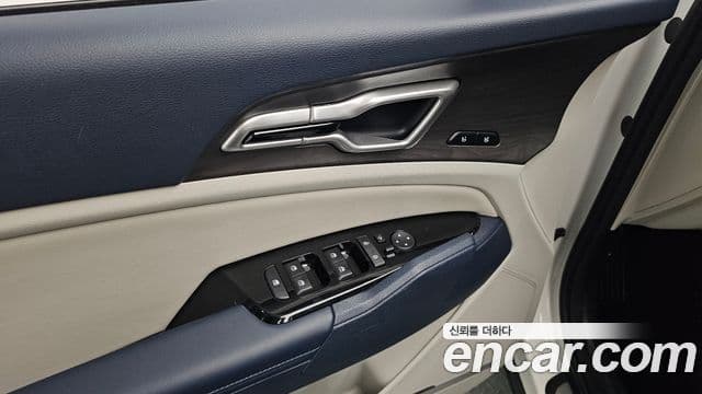Kia Sportage 2022 — Photo 28/34