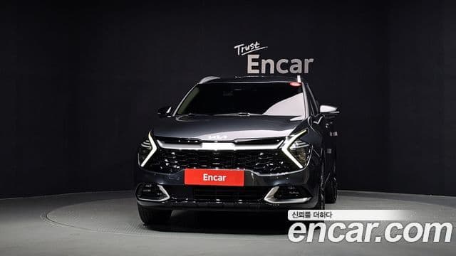 Kia Sportage 2023 — Фото 3/20