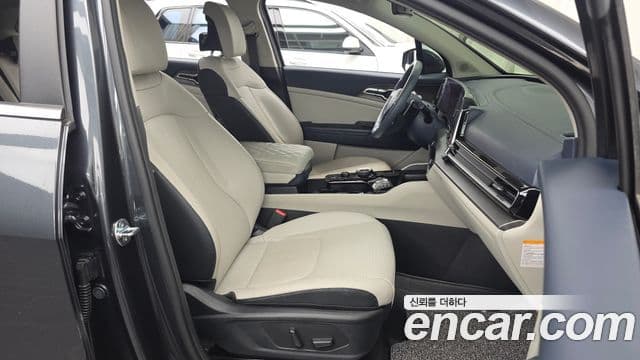 Kia Sportage 2023 — Фото 11/20