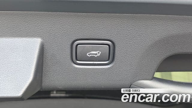 Kia Sportage 2023 — Photo 16/33