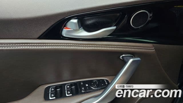 Kia Stinger 2018 — Photo 11/30