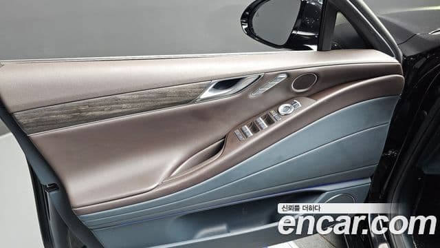Genesis G80 2024 — ფოტო 8/38