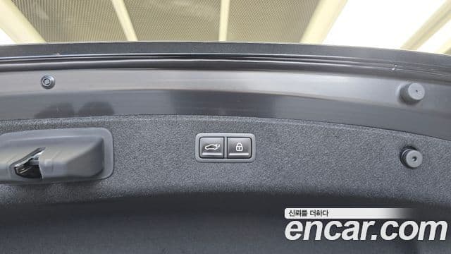 Genesis G80 2025 — ფოტო 24/33