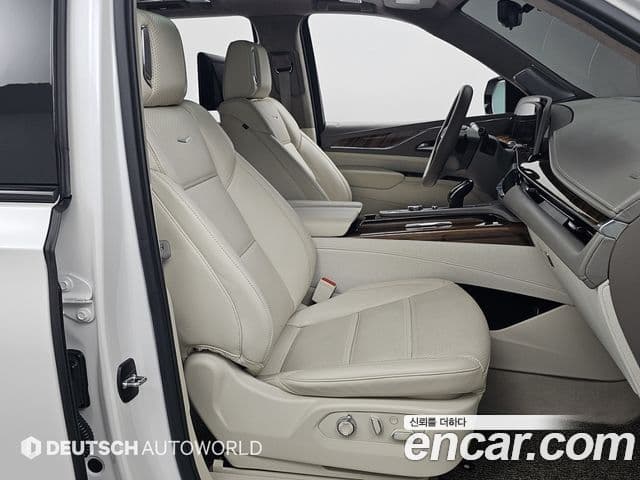 Cadillac Escalade 2024 — Photo 16/20