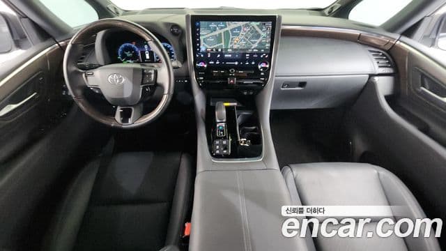 Toyota Alphard 2024 — Фото 7/20