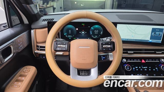 Hyundai Santa Fe 2023 — Photo 6/33